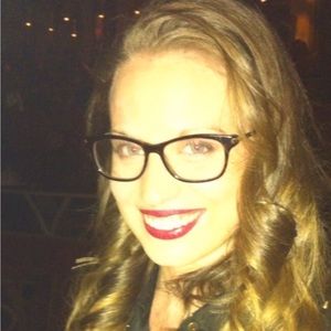 Meet your Posher, Jen